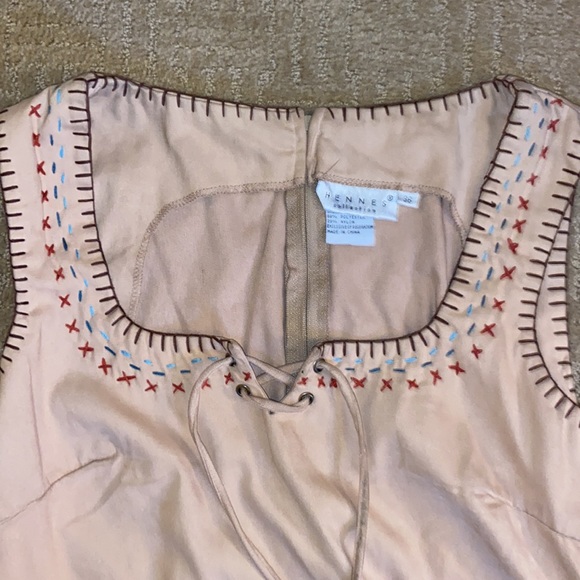 Dress - Picture 2 of 3